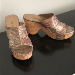Vaneli Brown and Silver Swirled platform Sandal’s